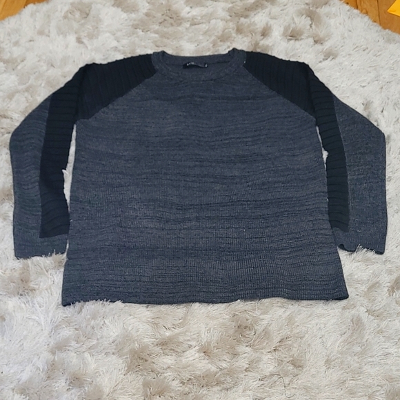New No tag  Men's  sweater - Picture 1 of 7
